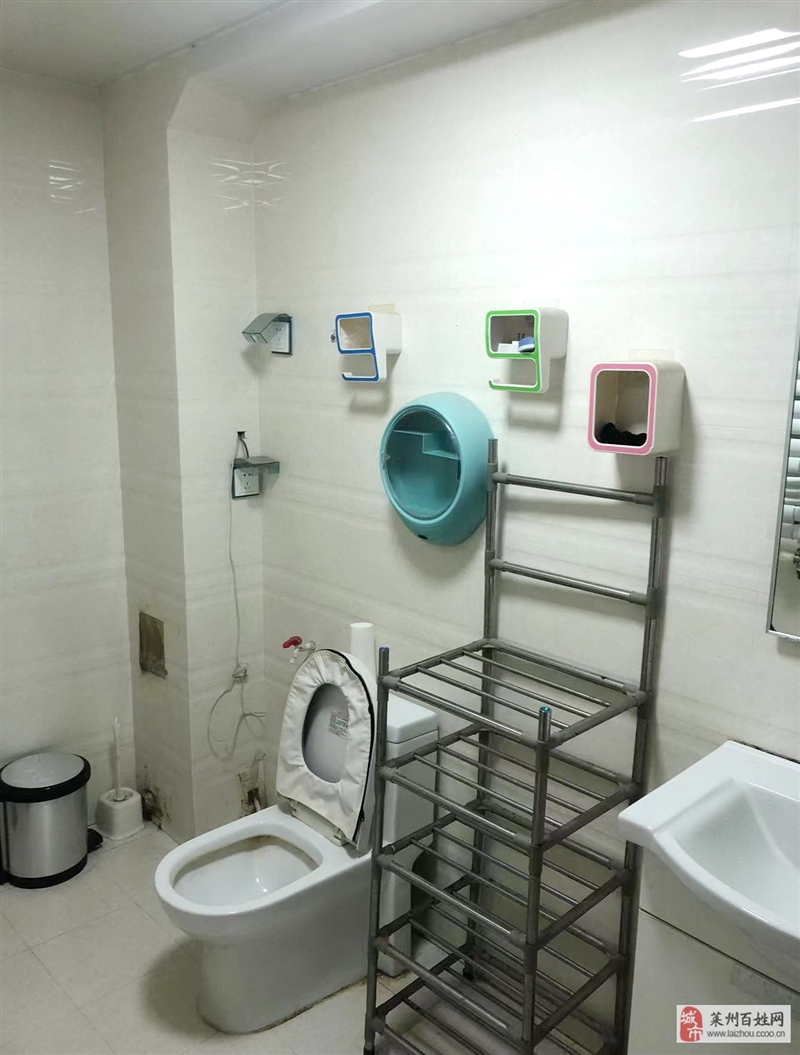 文苑世家2室2厅1卫1600元/月