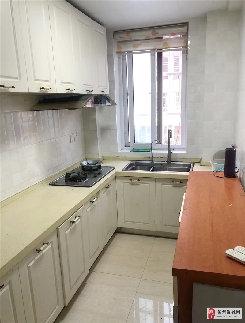 文苑世家2室2厅1卫1600元/月