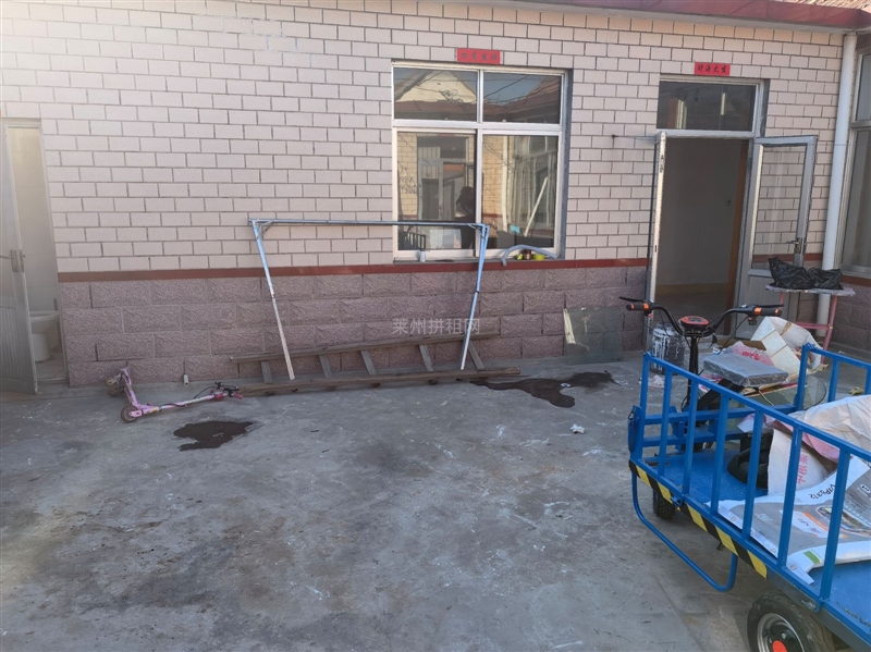 南五里,民房,独门独院,带家具家电,拎包入住