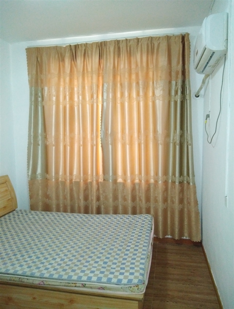 单间公寓楼出租