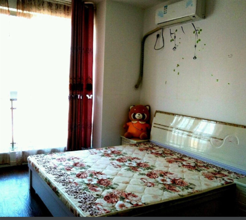 领海公馆精装电梯房