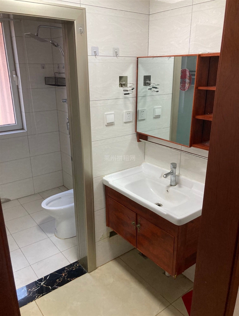 带字母车位,城南电梯房,带家具家电,拎包入住