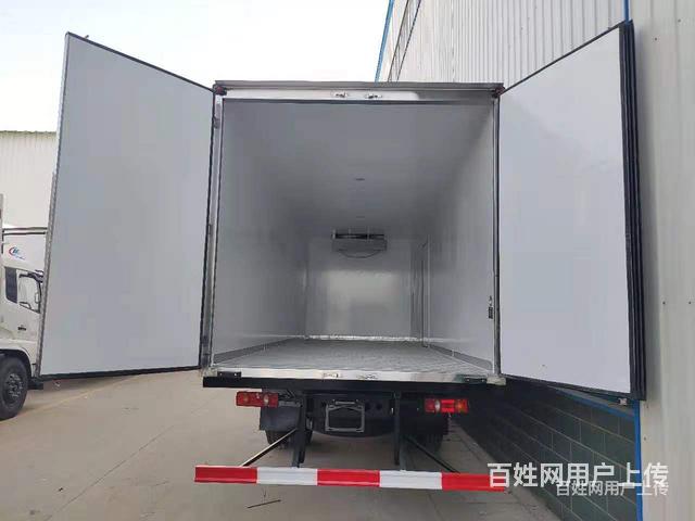 重汽毫翰6.8米冷藏车价格是多少钱