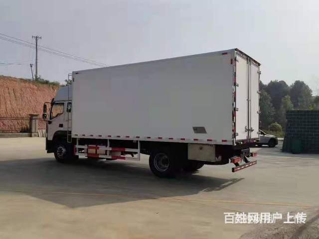 重汽毫翰6.8米冷藏车价格是多少钱
