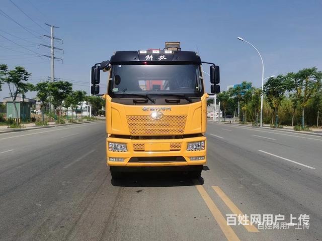 解放宏昌天马10吨至14吨直臂随车吊 分期上户一条龙全国联保