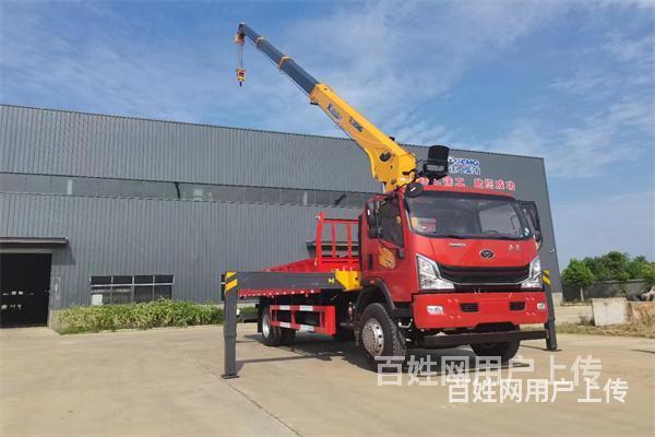 烟台随车吊厂家清库处理3吨-18吨大量随车吊现车