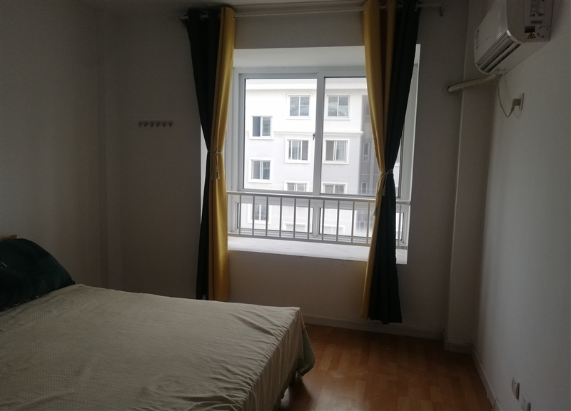 云峰名苑D区楼房出租出售