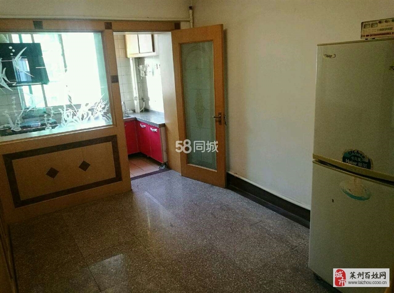 教育路三区3室 2厅 1卫1400元/月