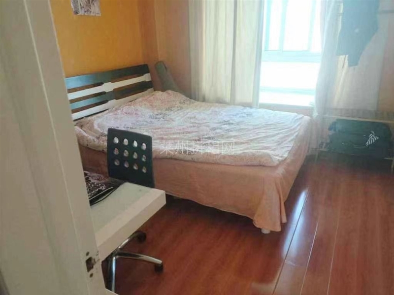 城东,一中附近,文苑星城,精装修,带家具家电,拎包入住