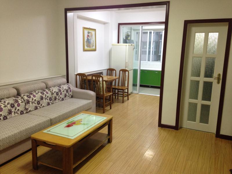 坊苑西区2楼精装出租