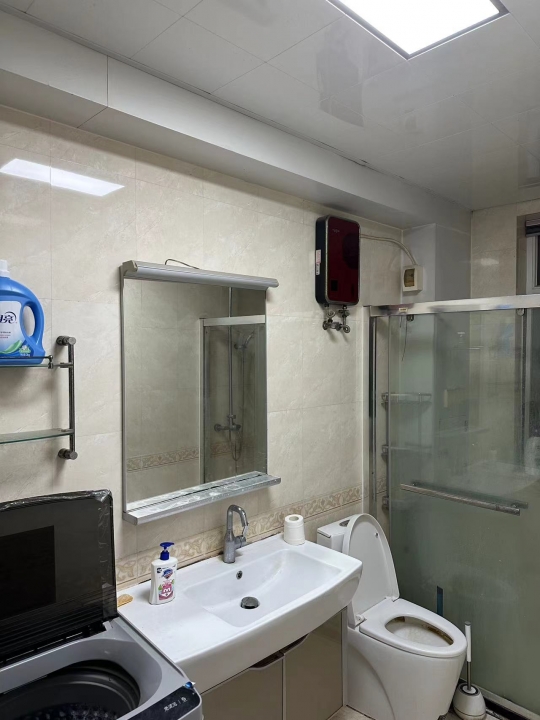 出租莱州南路民房 教育路小区二楼