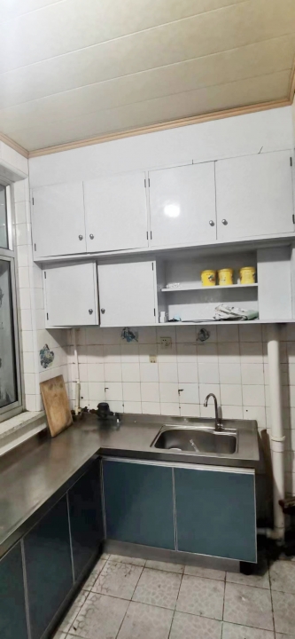 出租北小区明珠园五楼 拎包入住