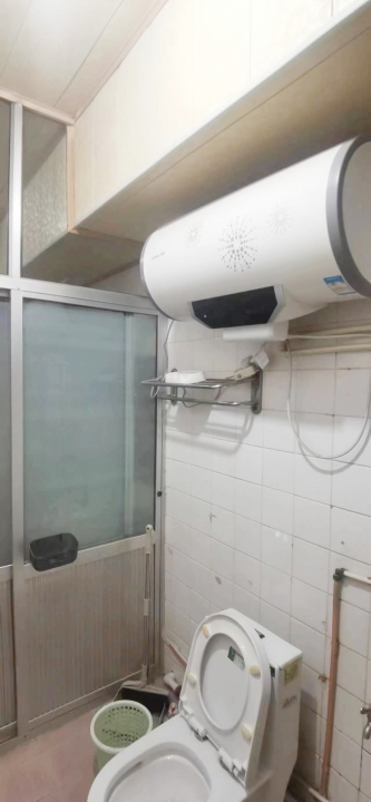 出租北小区明珠园五楼 拎包入住