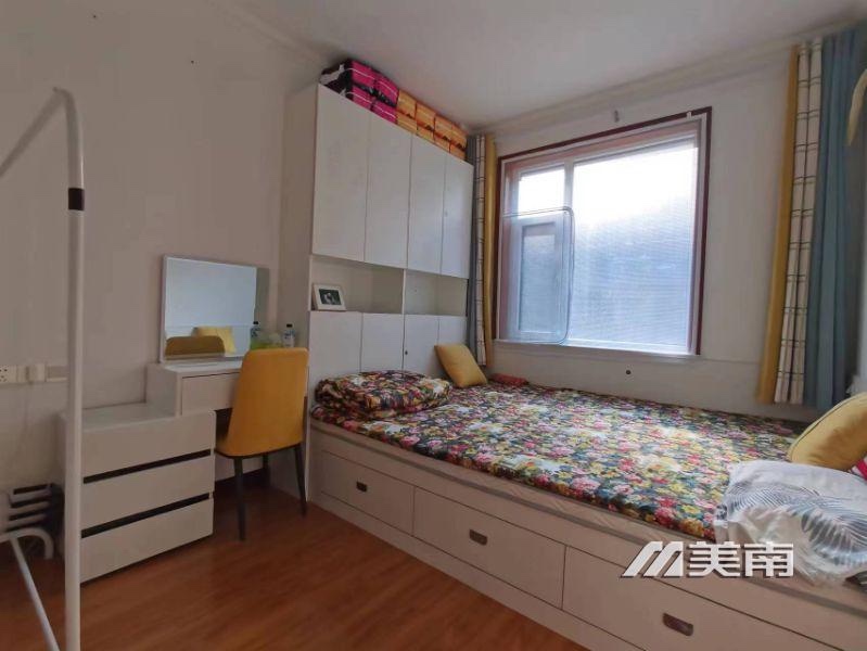 000240城东安邦天悦府,钻石楼层,精装婚房少住,94平,66万,有车库可单卖