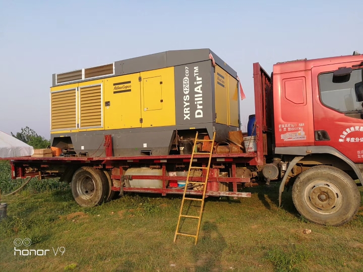 诚聘发动机液压维修工 车床工 电气焊工 钣金喷漆工 钻井工 普通工人 零工