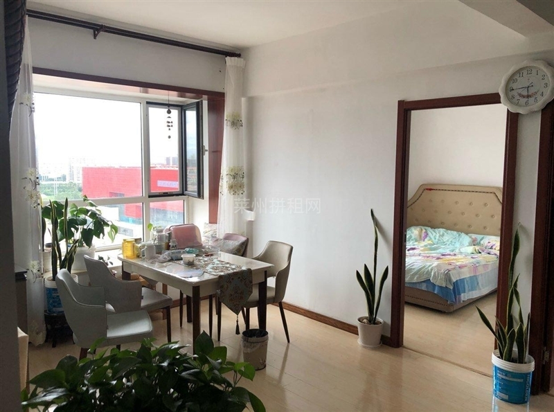 科技广场市民之家附近,明玉泉大厦,精装电梯房,带家具家电