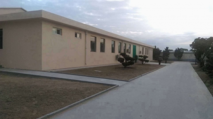 诚聘  男 女工人 18 到 55岁 包住宿 有餐补