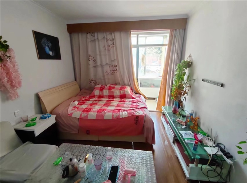 000278城西步梯二楼,大产权,两室格局带小房,可以贷款24万