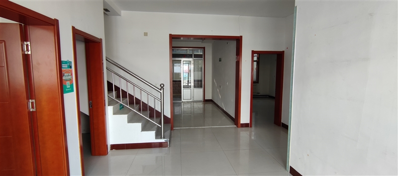 出租:北五里村沿街二层楼出租