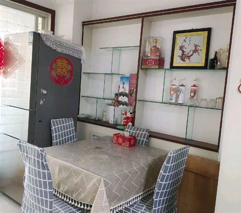 出租:坊苑西区步梯高层两室家电齐全月租1200