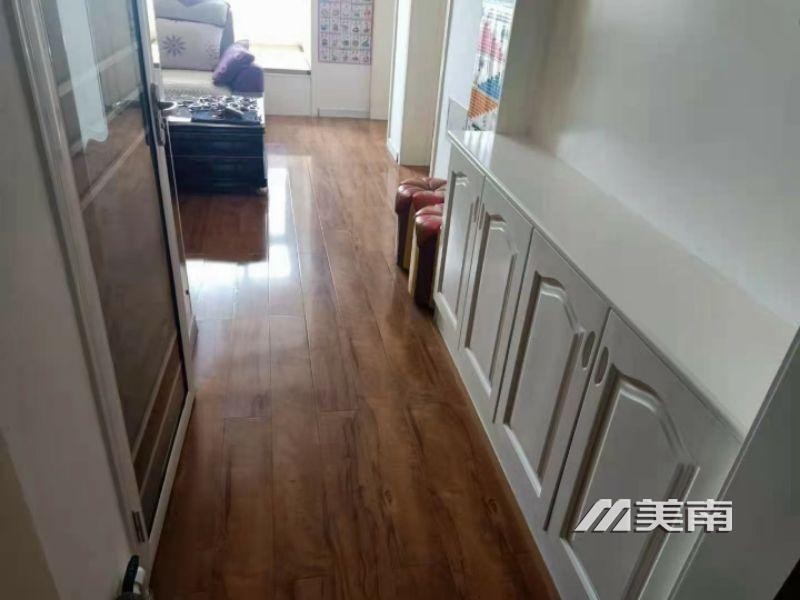 3出租金运星光园住宅楼,家具家电齐全,拎包入住