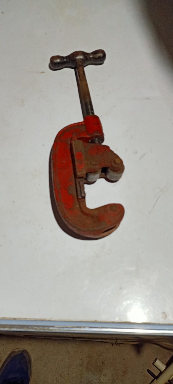 出售水暖割丝工貝