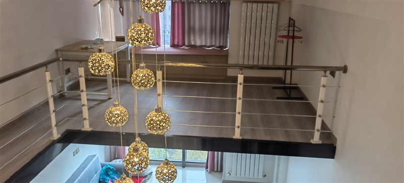 出租瑞莱首府复试公寓,两室两厅电梯房,拎包入住,楼下好停车