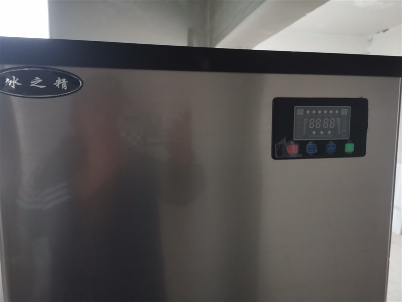 转让部分桌椅板凳