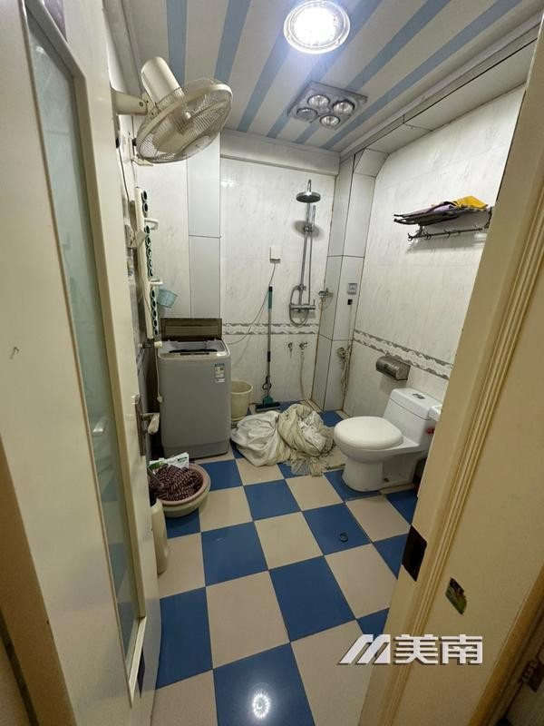 银资佳苑中层三室三台空调月租1500元