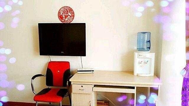 出租城南一室精装电梯公寓,家具家电齐全,拎包入住楼下好停车
