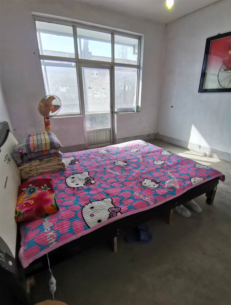 华峰栋盛苑南赵家疃二层楼二楼出租