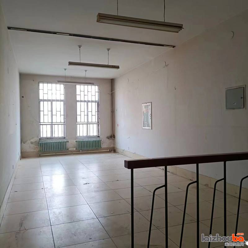 万豪商务大厦出租门头房,上下两层