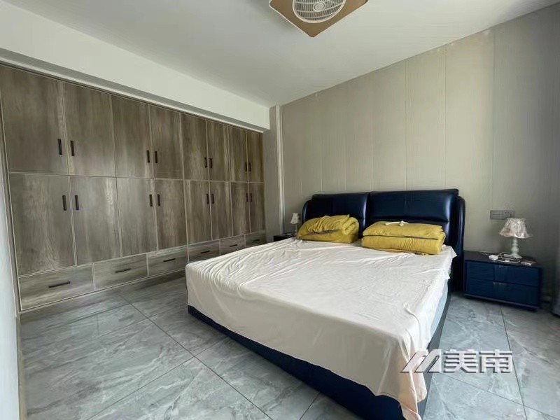3降价啦,十里庄园顶加阁,精装未住,仅售52万