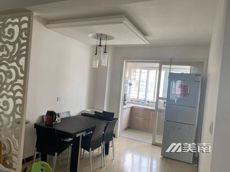 3双语学区坊苑西区,楼王位置精装,仅售58万