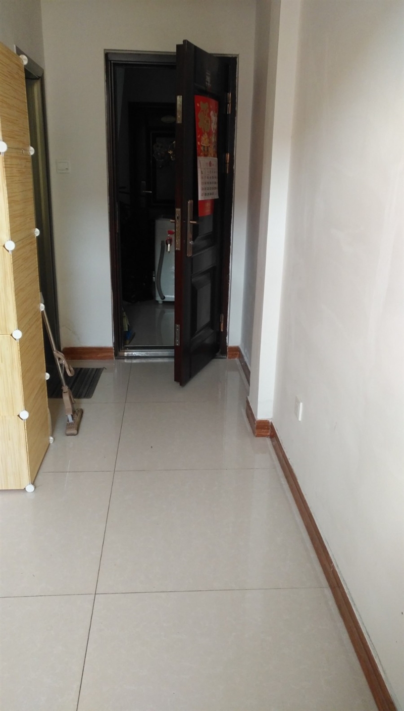 北关街路北单间公寓出租