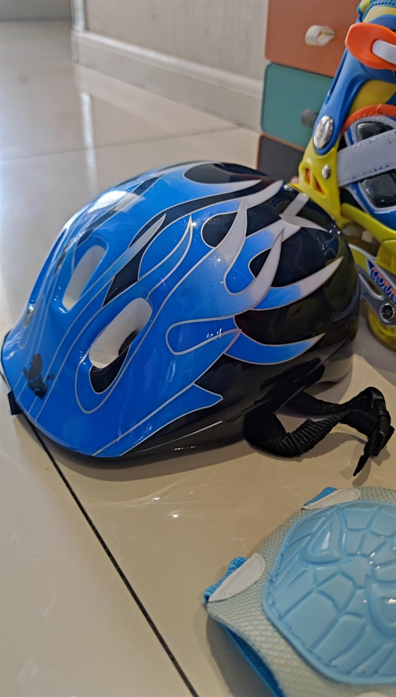 美洲狮儿童轮滑