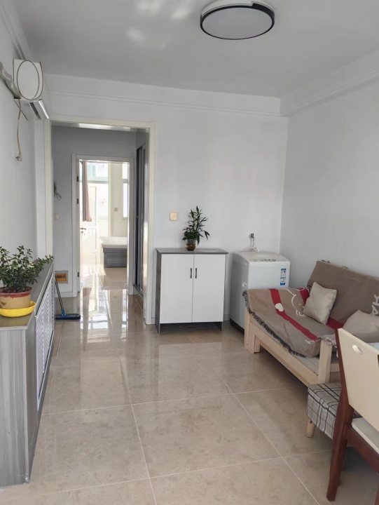 出租实验二小附近楼房