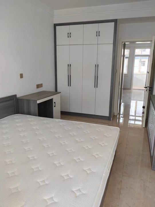 出租实验二小附近楼房