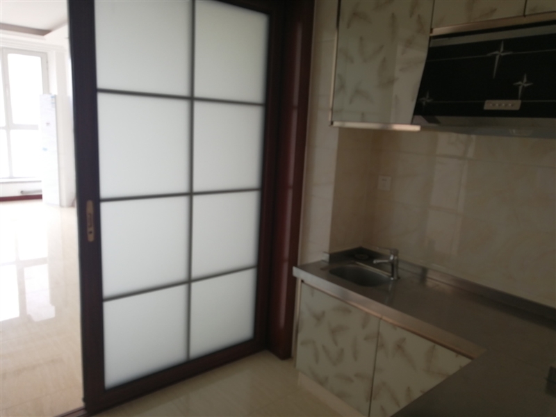 城东双语附近临近掖县公园两室一厅精装电梯公寓南向