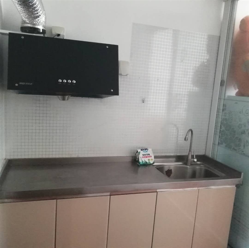 城南领海公馆,一室精装电梯公寓,东向,拎包入住