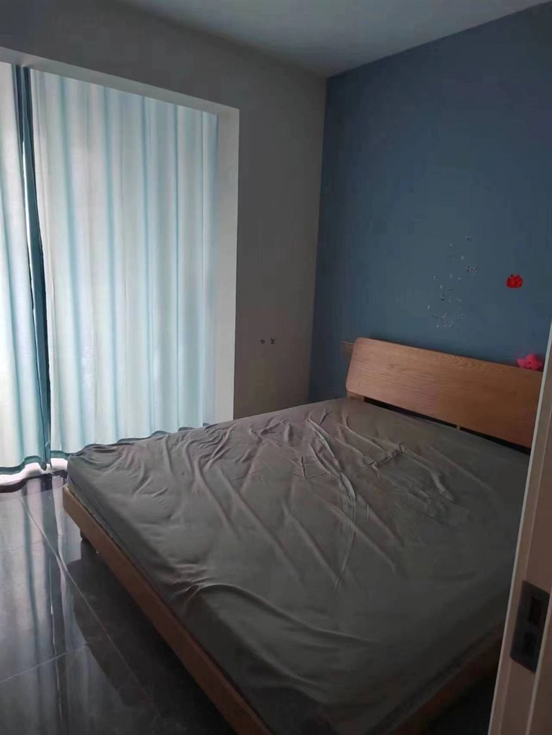 高档小区御龙居电梯高楼层出租,