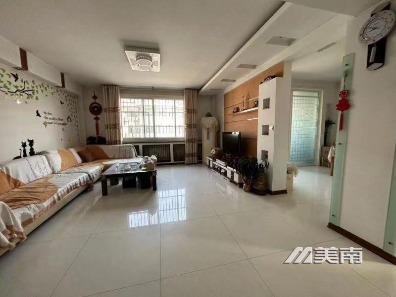 3双实验学区,140平,拎包入住,有学位