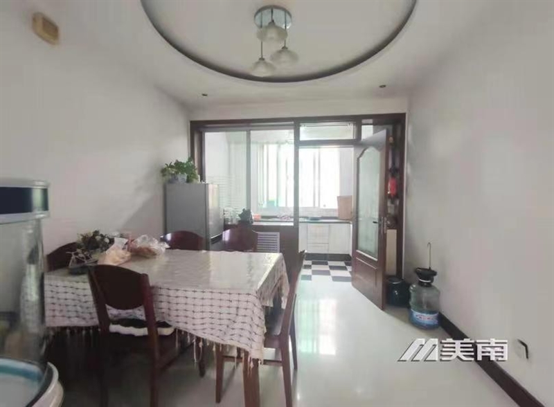3一小文峰中学学区,教育路八区一楼,精装三室两卫