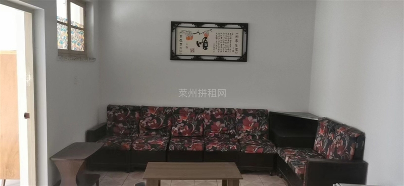 科技广场南边,精装修,带家具家电,拎包入住