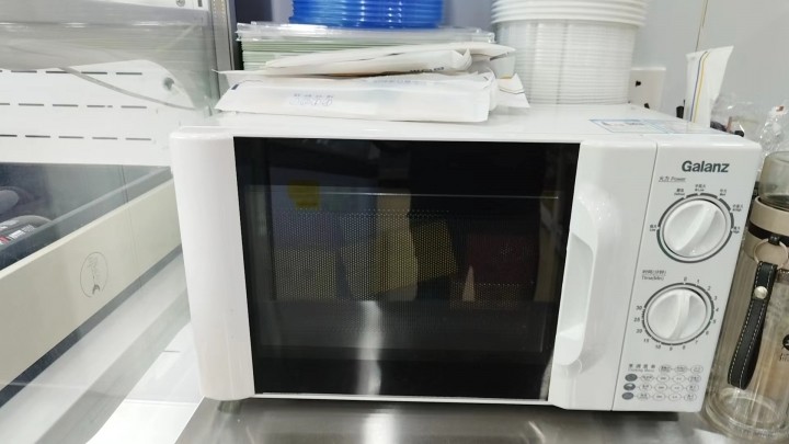 转让微波炉 电磁炉 热水器 风幕柜 冰柜