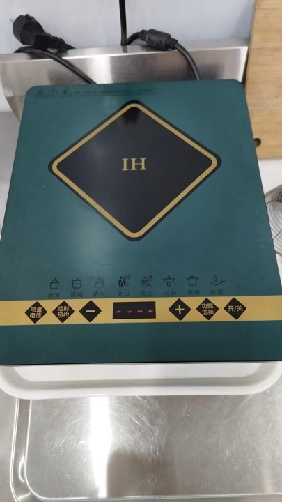 转让微波炉 电磁炉 热水器 风幕柜 冰柜