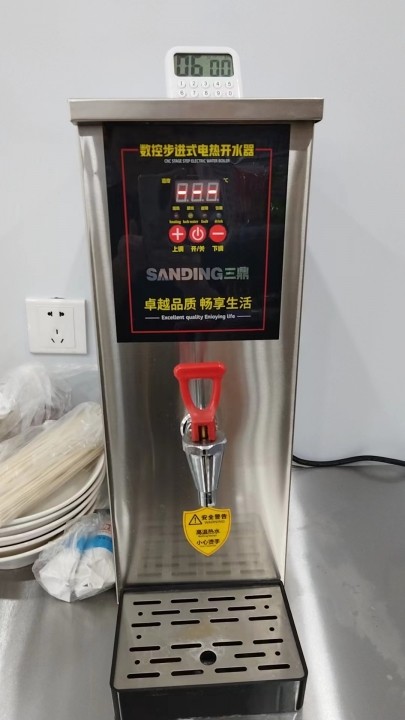 转让微波炉 电磁炉 热水器 风幕柜 冰柜