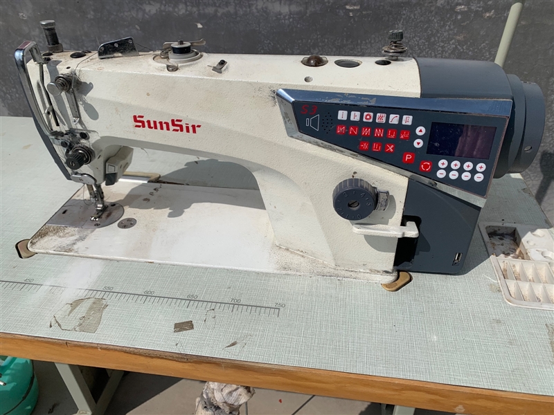 低价出缝纫机平车带桌