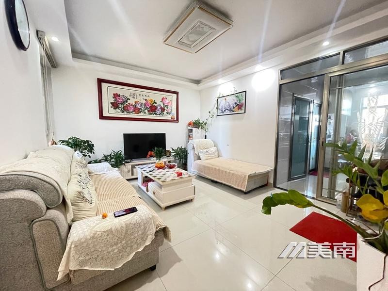 3文峰学区电梯房,精装少住三室,带小房带车位,框架地暖