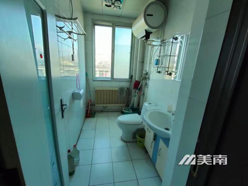 3一小学区框架房,客厅向阳,仅售45万8